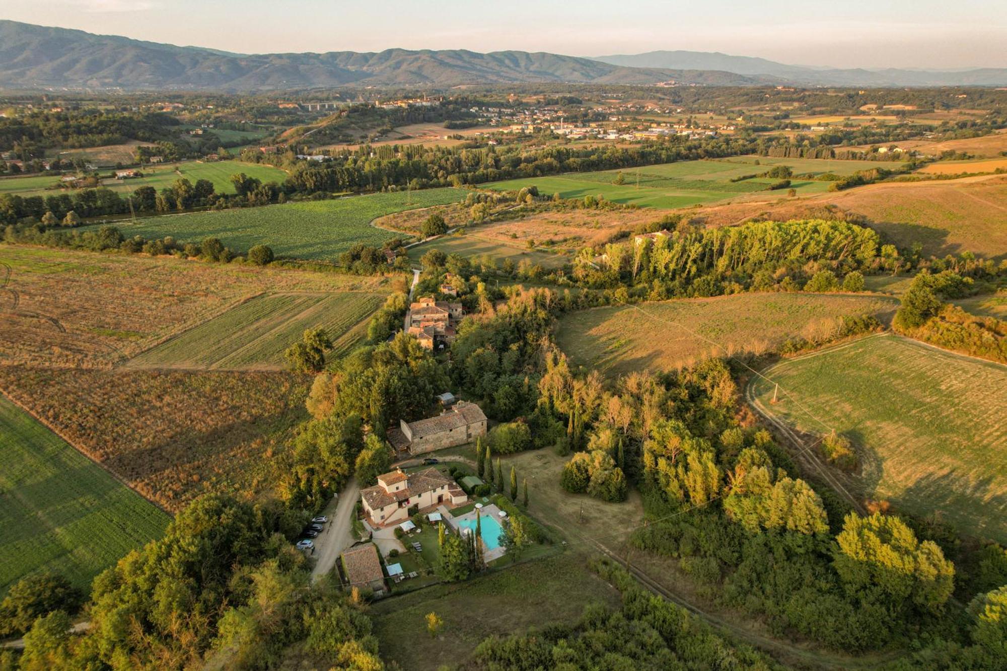 Borgo Santa Maria In Valle Laterina Exterior foto
